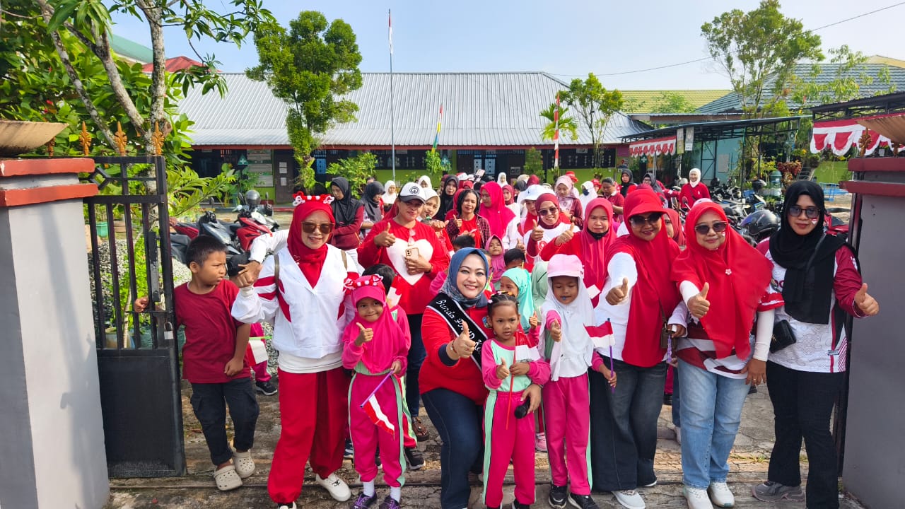 Jalan Sehat dalam rangka memperingati HUT Ke-81 Kemerdekaan Republik Indonesia